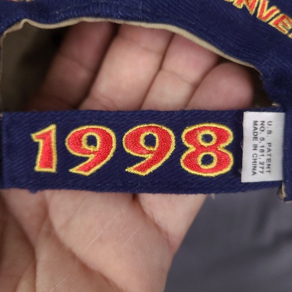 Vintage 1998-99 Walt Disney World Hat Reversible Disneyana Convention Strapback - Picture 8 of 15